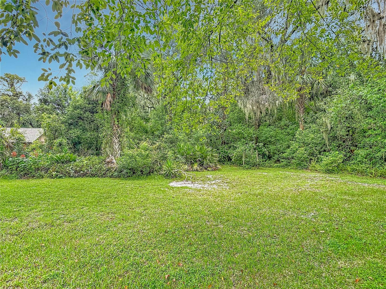 1032 VALLEY FORGE ROAD, Deland, FL 32720 1032 VALLEY FORGE ROAD, Deland, FL 32720