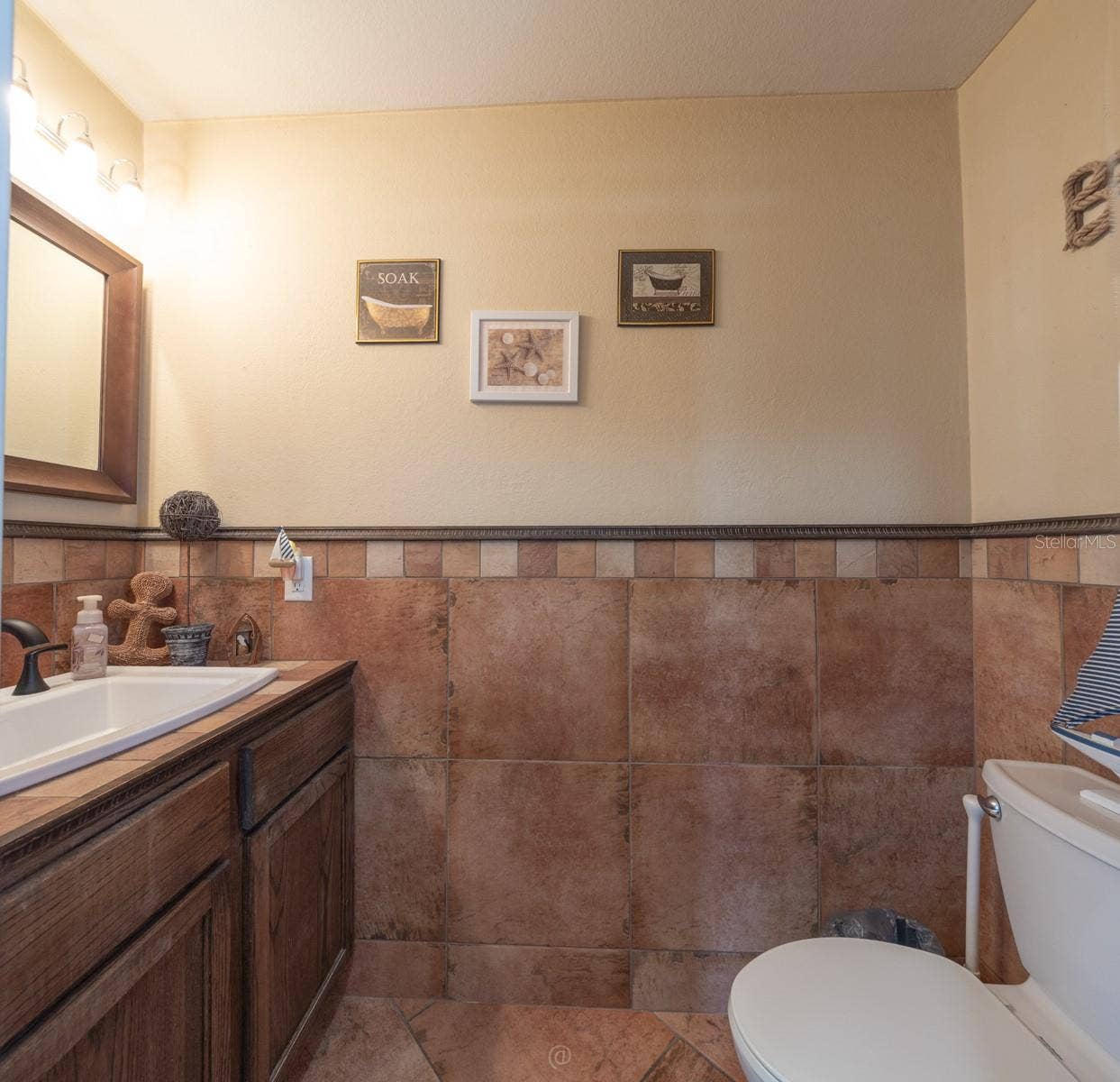 17 PINELL LANE, Palm Coast, FL 32164 17 PINELL LANE, Palm Coast, FL 32164