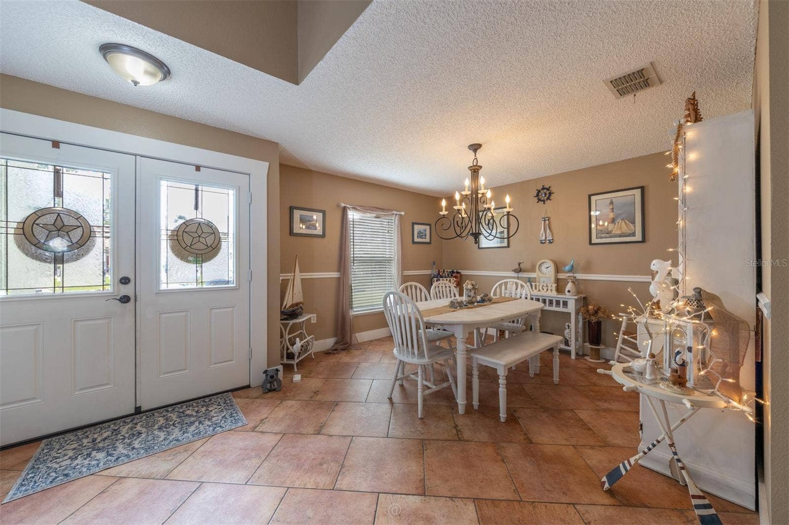 17 PINELL LANE, Palm Coast, FL 32164 17 PINELL LANE, Palm Coast, FL 32164