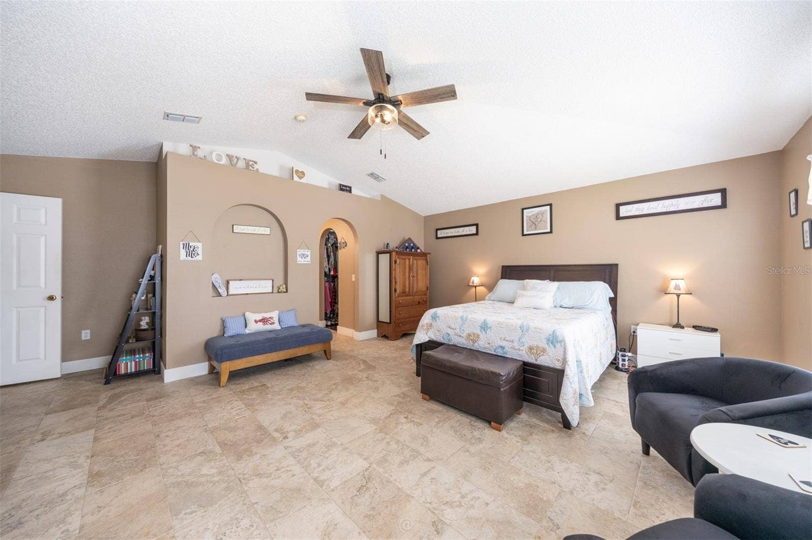 17 PINELL LANE, Palm Coast, FL 32164 17 PINELL LANE, Palm Coast, FL 32164