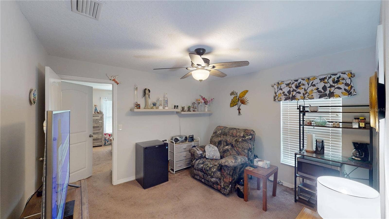 4 LINCOLN PLACE, Palm Coast, FL 32137 4 LINCOLN PLACE, Palm Coast, FL 32137