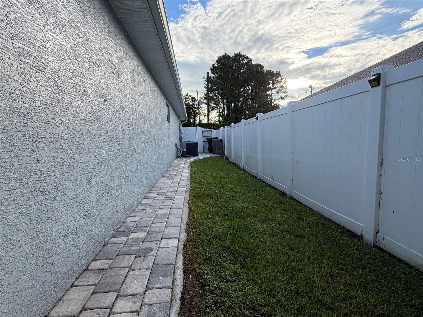 4 LINCOLN PLACE, Palm Coast, FL 32137 4 LINCOLN PLACE, Palm Coast, FL 32137