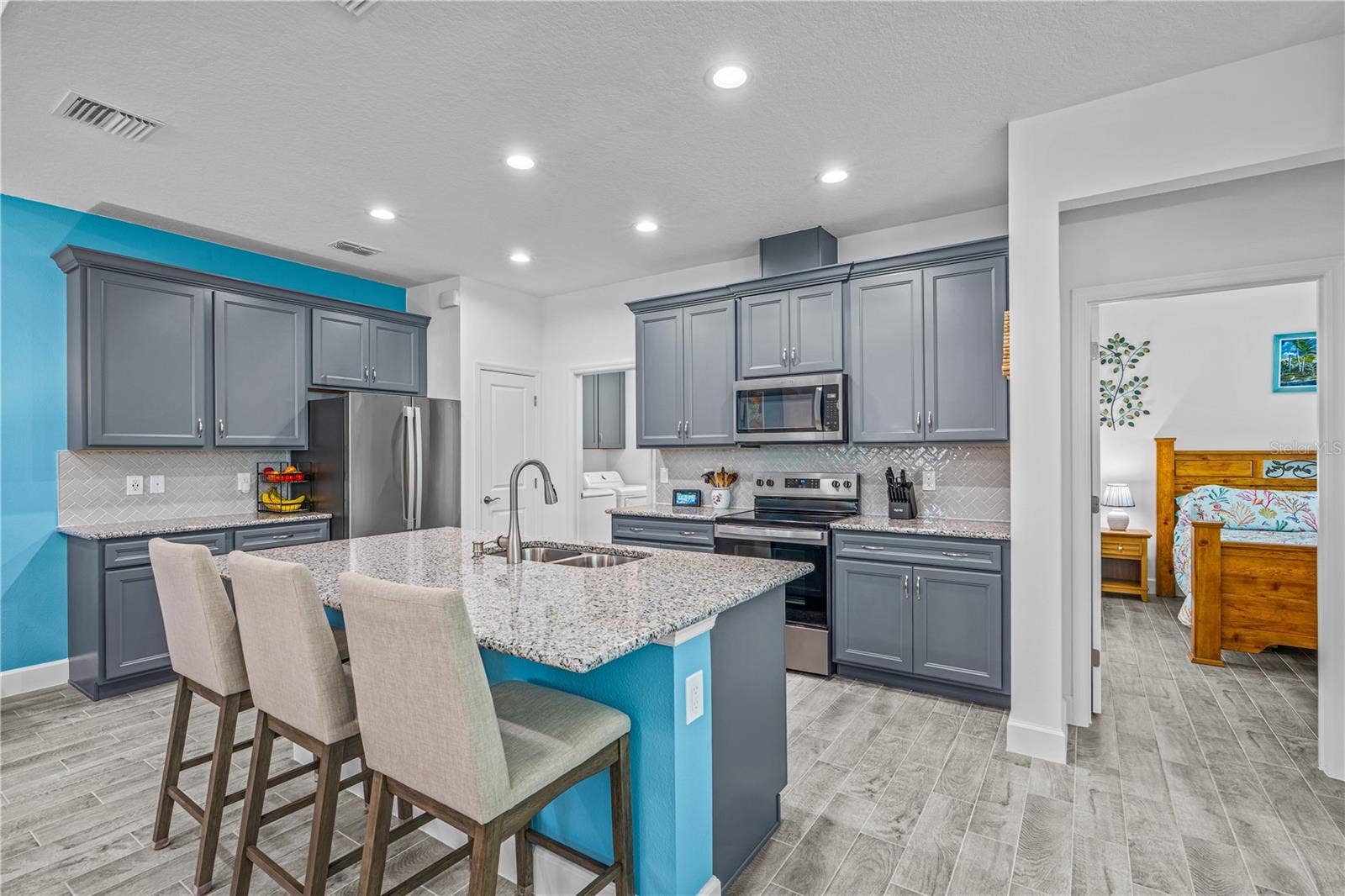 294 GYPSY PALACE LANE, Daytona Beach, FL 32124