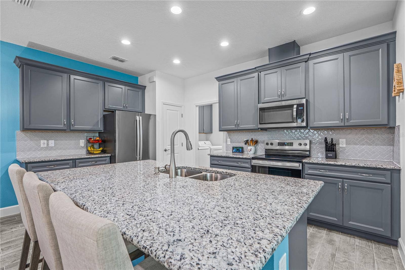294 GYPSY PALACE LANE, Daytona Beach, FL 32124