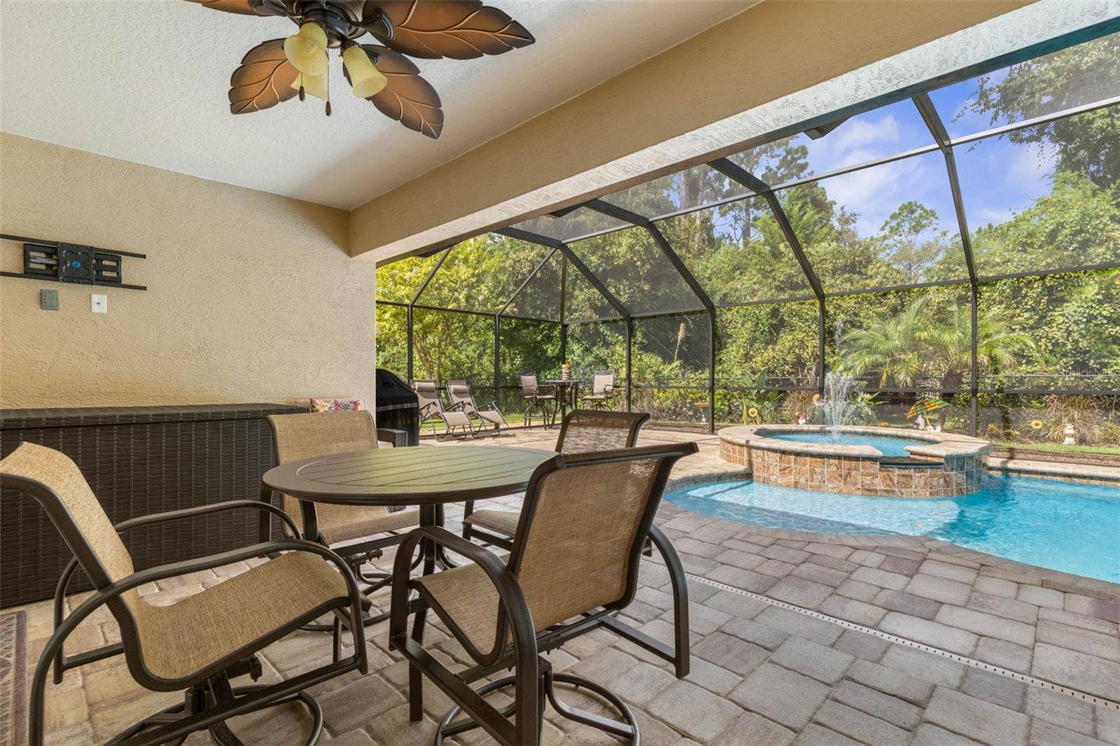 4 EDGE PLACE, Palm Coast, FL 32164