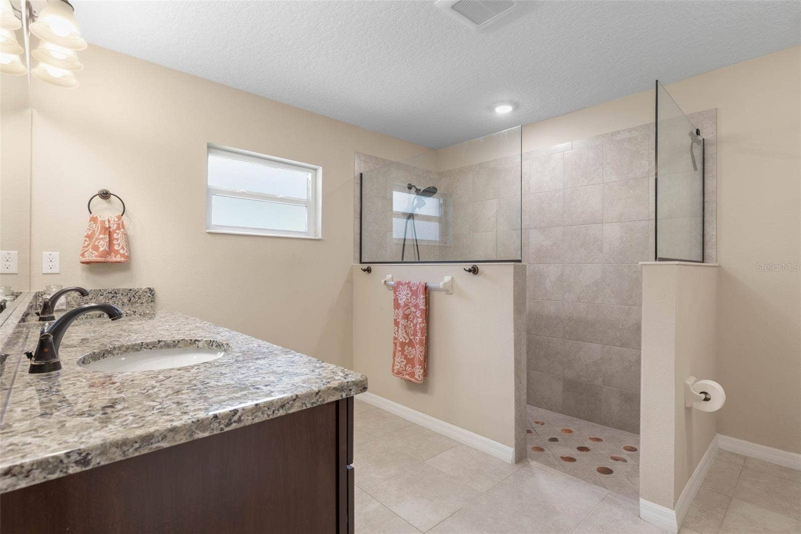 4 EDGE PLACE, Palm Coast, FL 32164