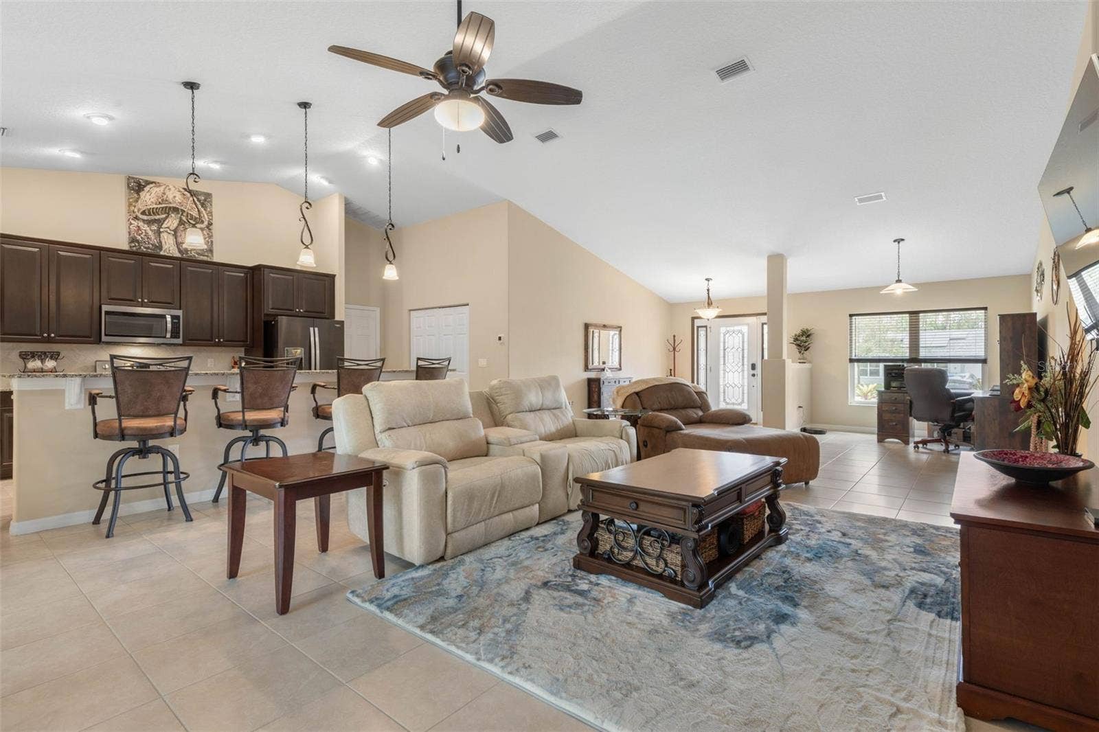 4 EDGE PLACE, Palm Coast, FL 32164