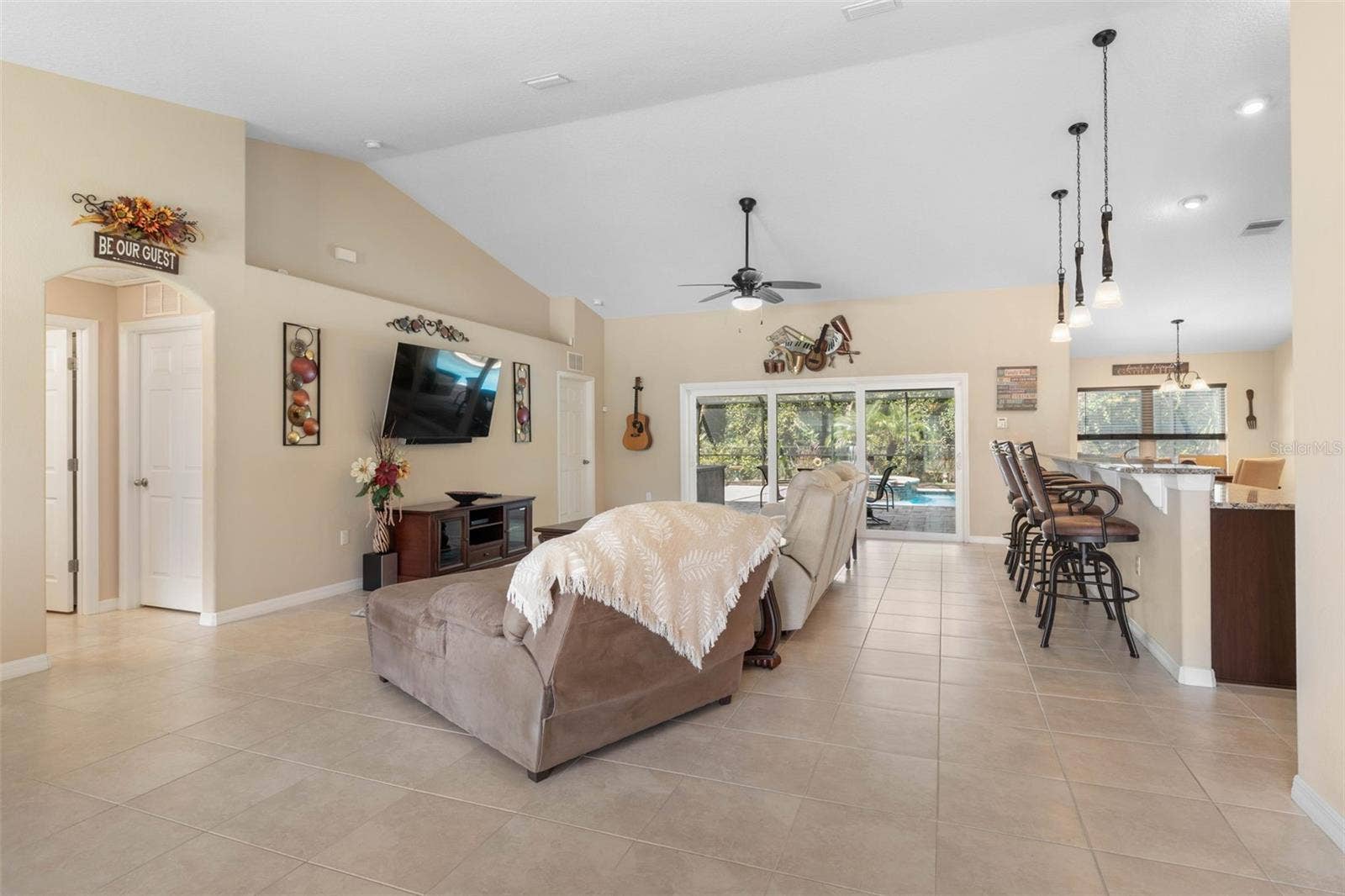 4 EDGE PLACE, Palm Coast, FL 32164