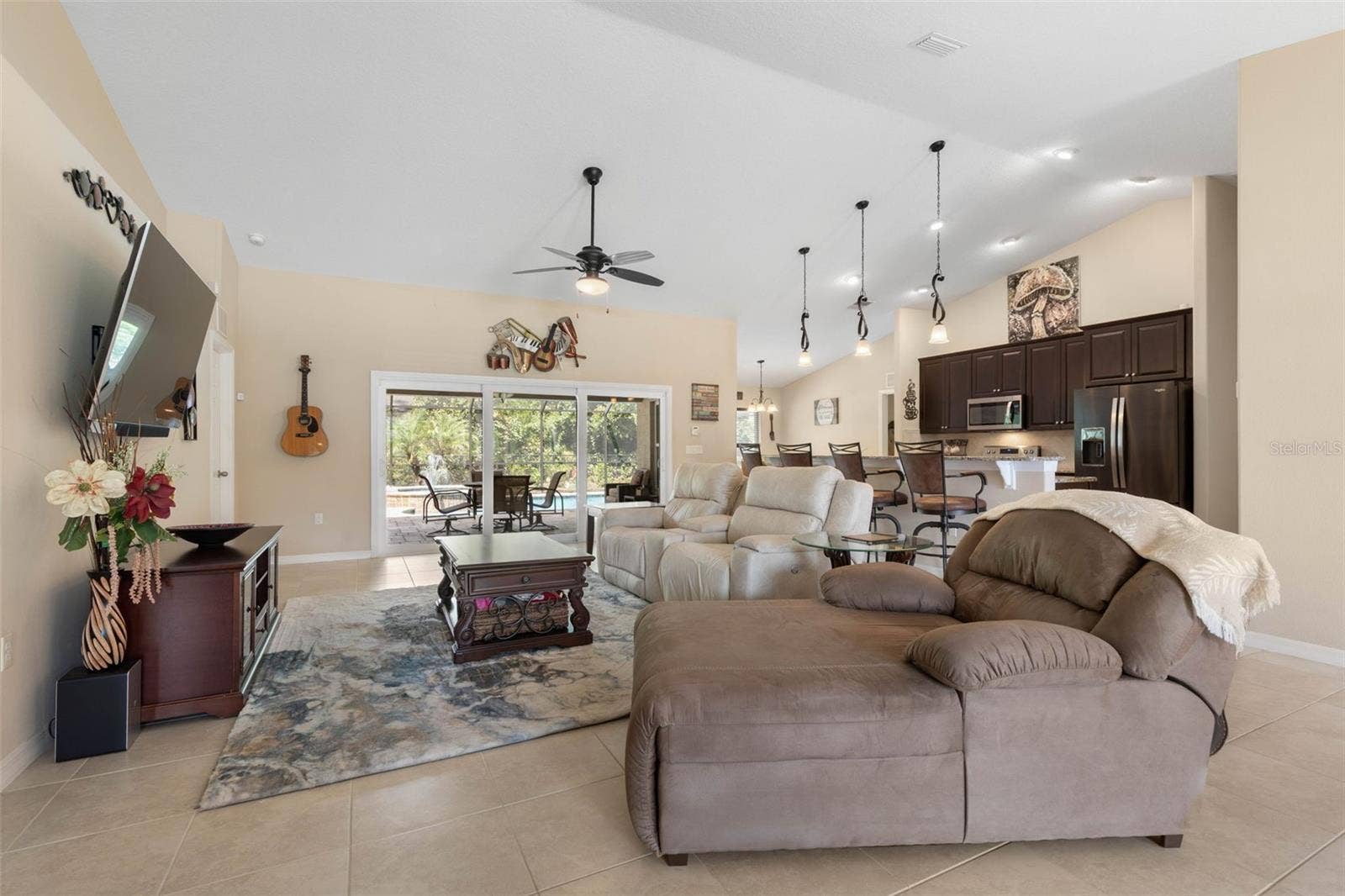 4 EDGE PLACE, Palm Coast, FL 32164