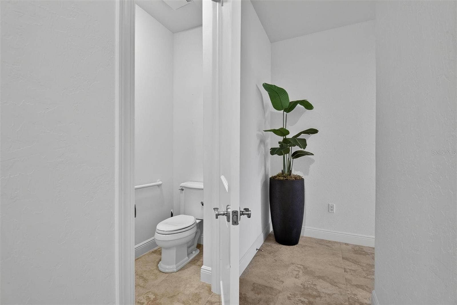 140 AVENUE DE LA MER, #1703, Palm Coast, FL 32137 140 AVENUE DE LA MER, #1703, Palm Coast, FL 32137