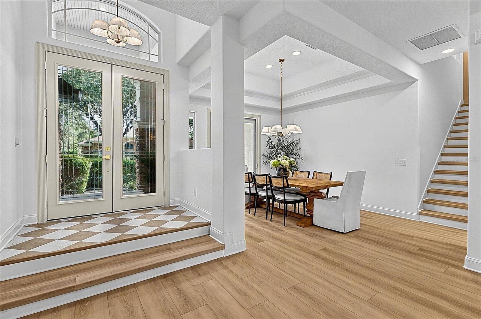 17 GRANDVIEW DRIVE, Palm Coast, FL 32137 Elegant Front Foyer/ Formal Dining Room