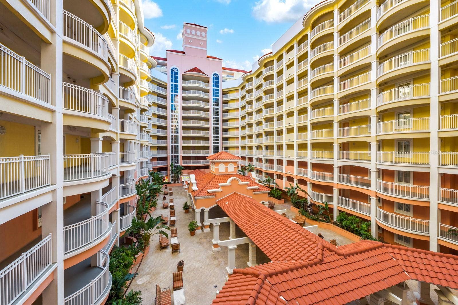 200 OCEAN CREST DRIVE, #427, Palm Coast, FL 32137 200 OCEAN CREST DRIVE, #427, Palm Coast, FL 32137
