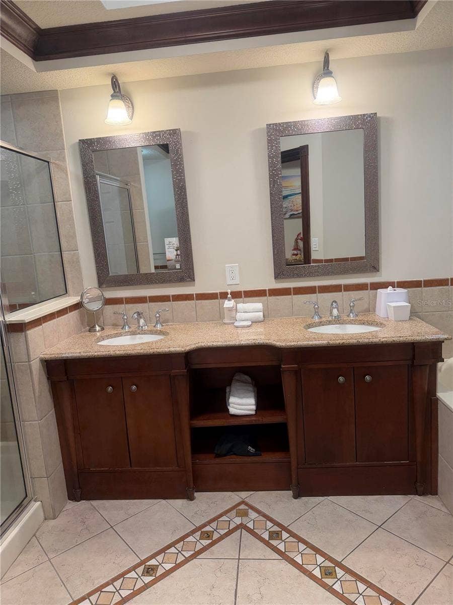 200 OCEAN CREST DRIVE, #427, Palm Coast, FL 32137 200 OCEAN CREST DRIVE, #427, Palm Coast, FL 32137