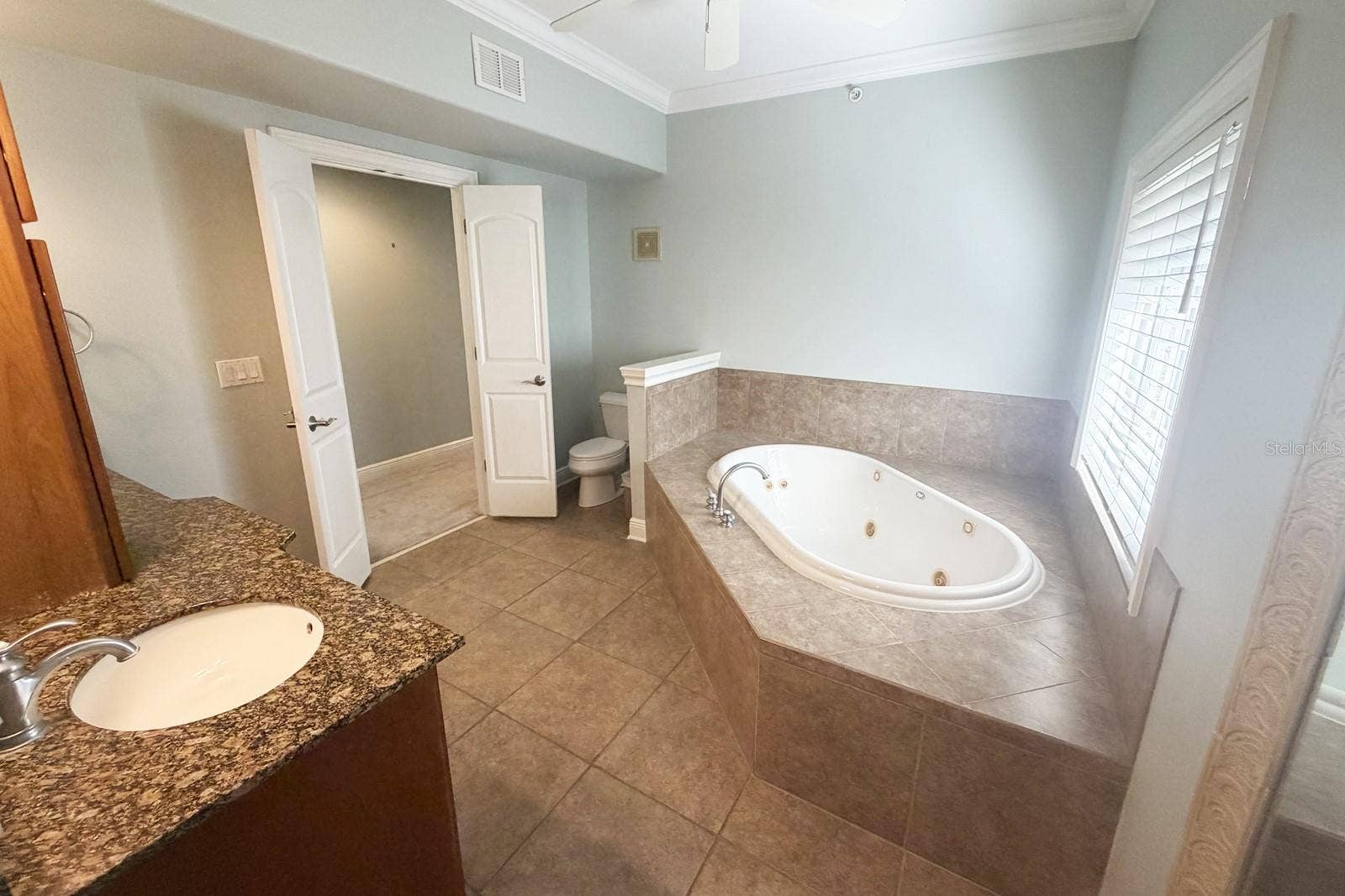 112 CLUB HOUSE DRIVE, #102, Palm Coast, FL 32137 Master Bathroom