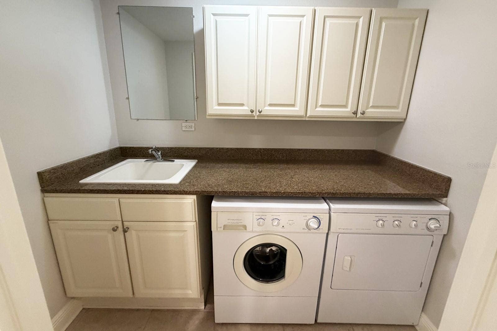 112 CLUB HOUSE DRIVE, #102, Palm Coast, FL 32137 Laudry Room