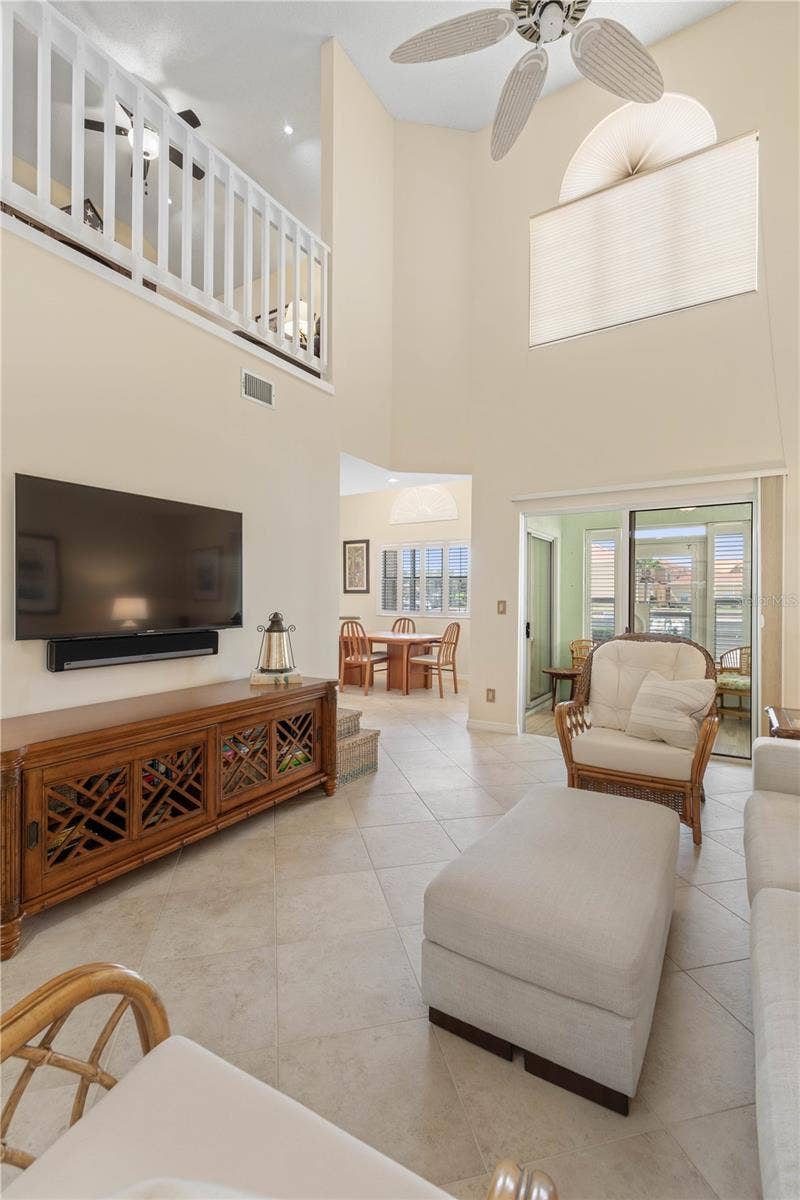 53 RIVERS EDGE LANE, Palm Coast, FL 32137