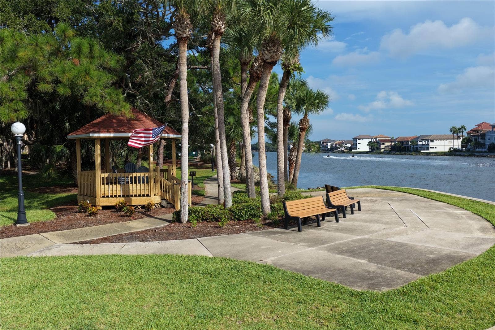 53 RIVERS EDGE LANE, Palm Coast, FL 32137