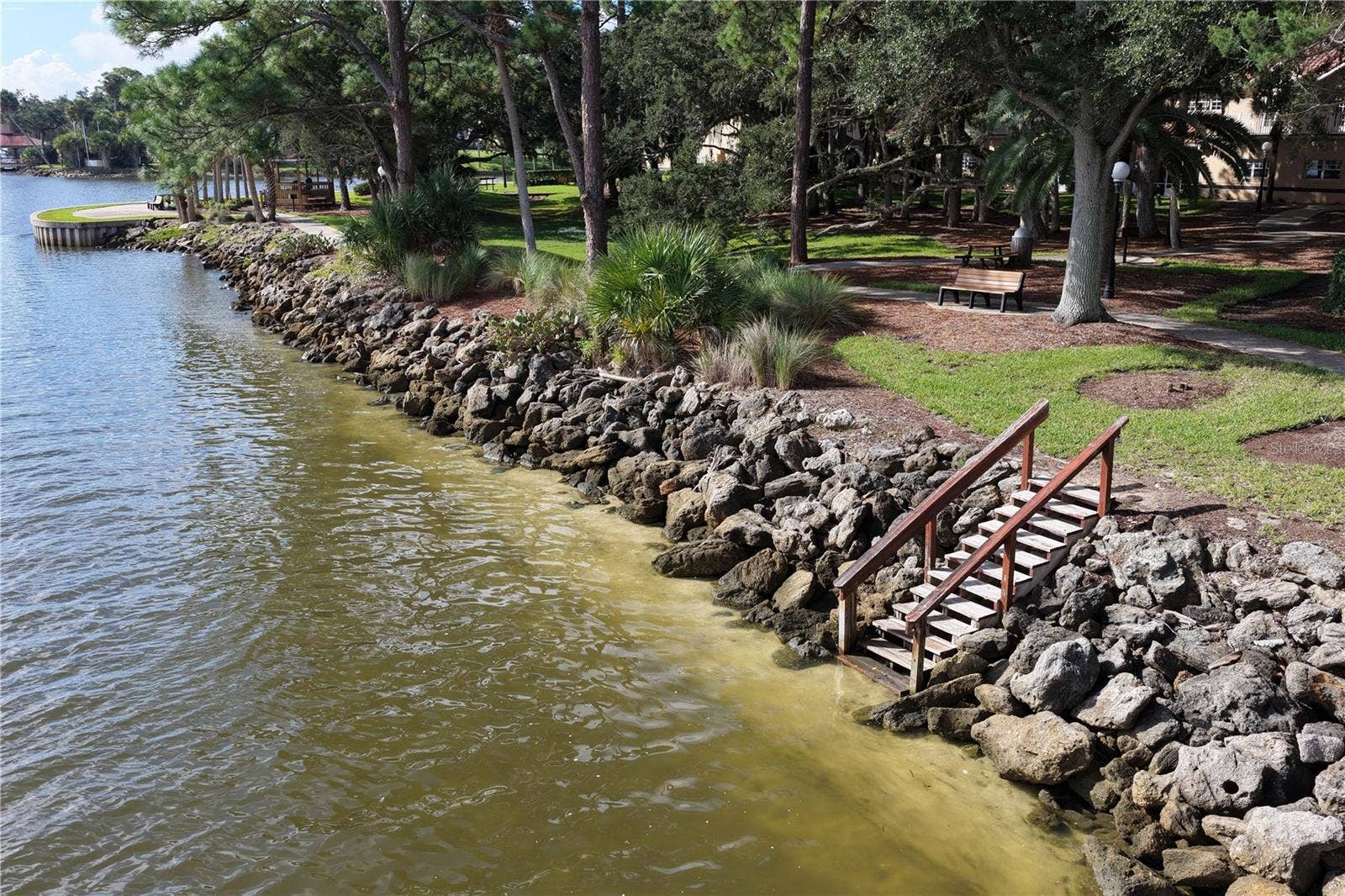 53 RIVERS EDGE LANE, Palm Coast, FL 32137