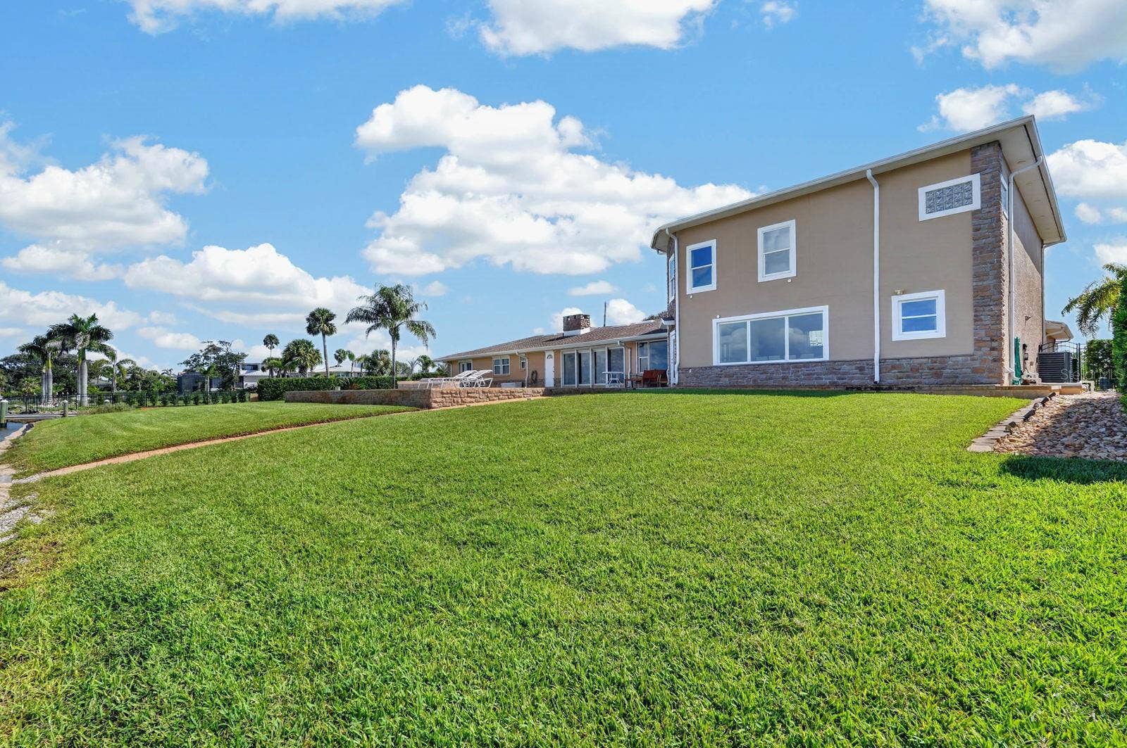 14 GRANVILLE CIRCLE, Daytona Beach, FL 32118