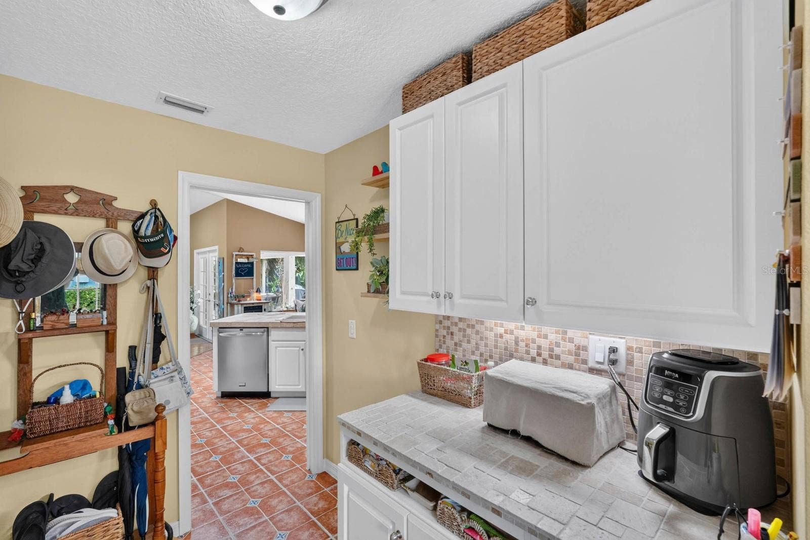 84 ETHAN ALLEN DRIVE, Palm Coast, FL 32164 84 ETHAN ALLEN DRIVE, Palm Coast, FL 32164