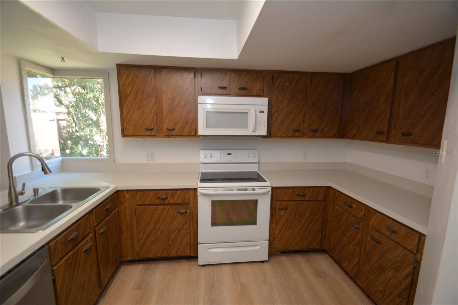 16 OAKMONT COURT, #16, Palm Coast, FL 32137 16 OAKMONT COURT, #16, Palm Coast, FL 32137