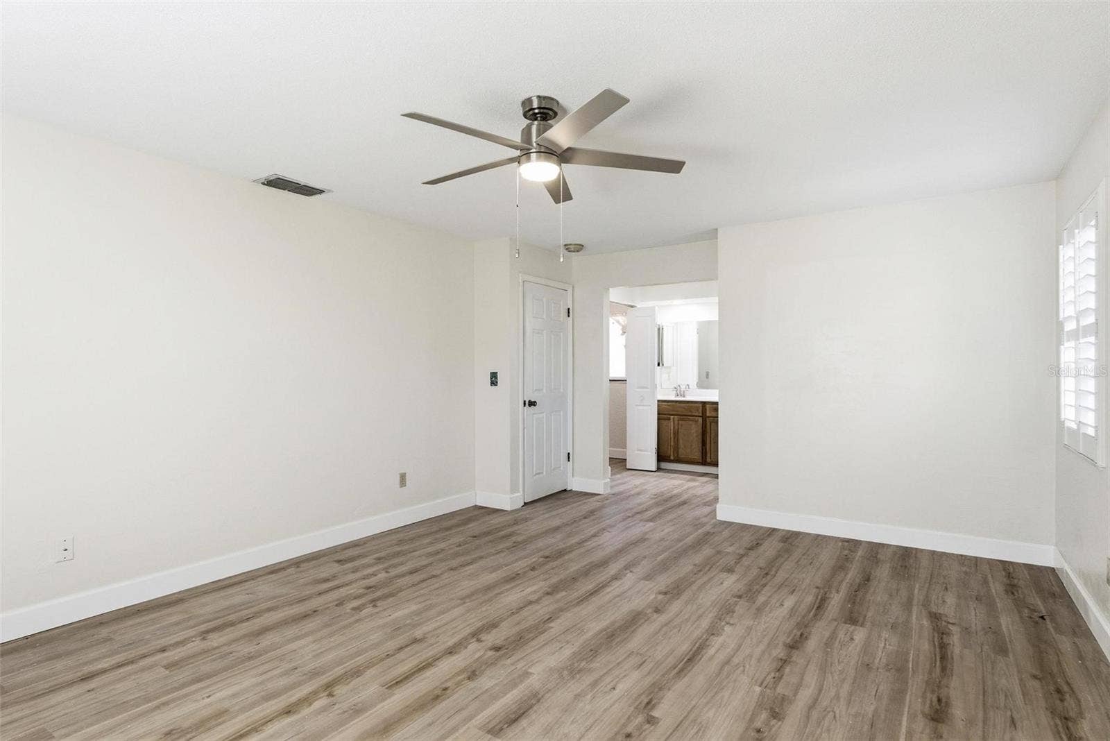 33 E SEA HARBOR, Ormond Beach, FL 32174 33 E SEA HARBOR, Ormond Beach, FL 32174
