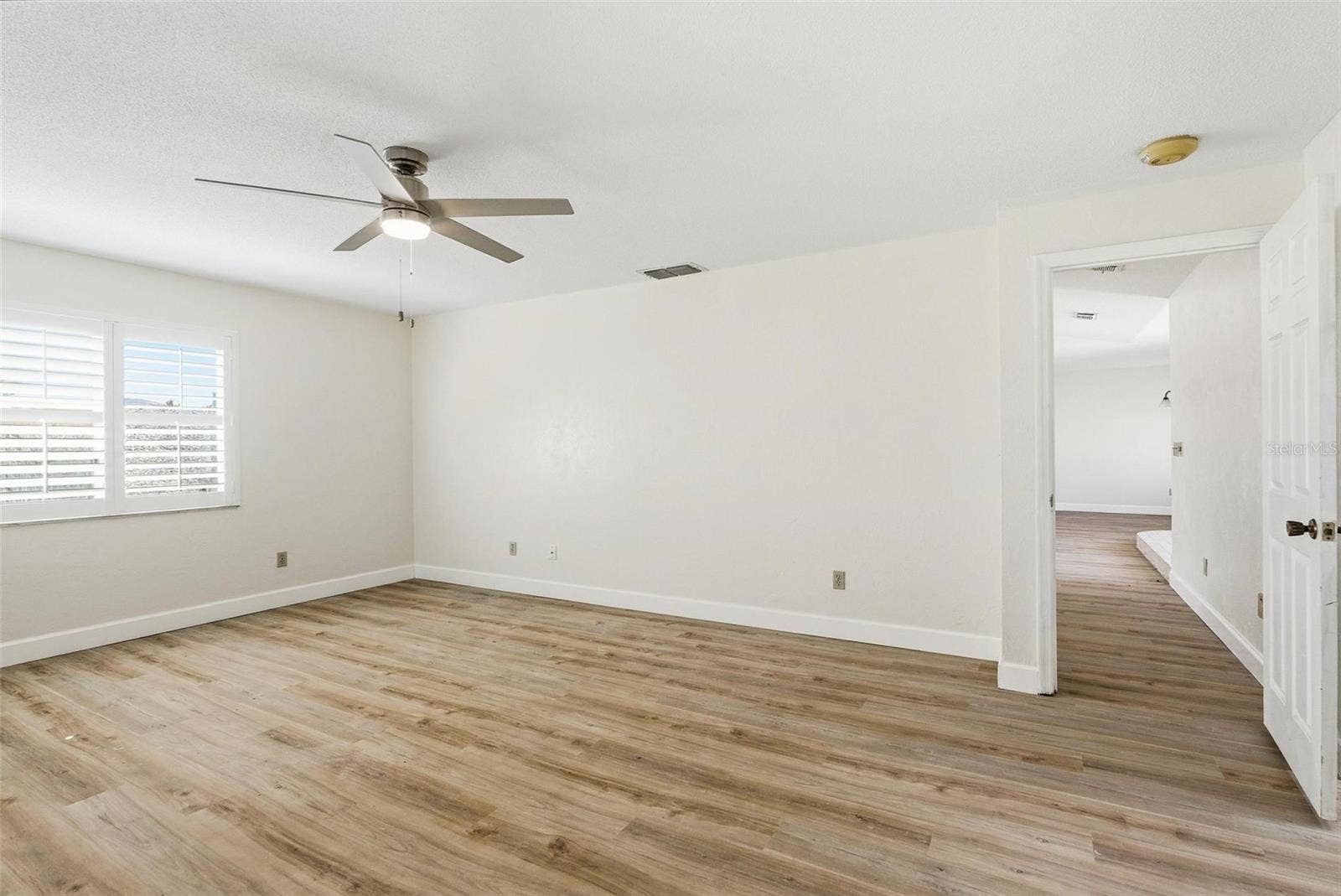 33 E SEA HARBOR, Ormond Beach, FL 32174 33 E SEA HARBOR, Ormond Beach, FL 32174