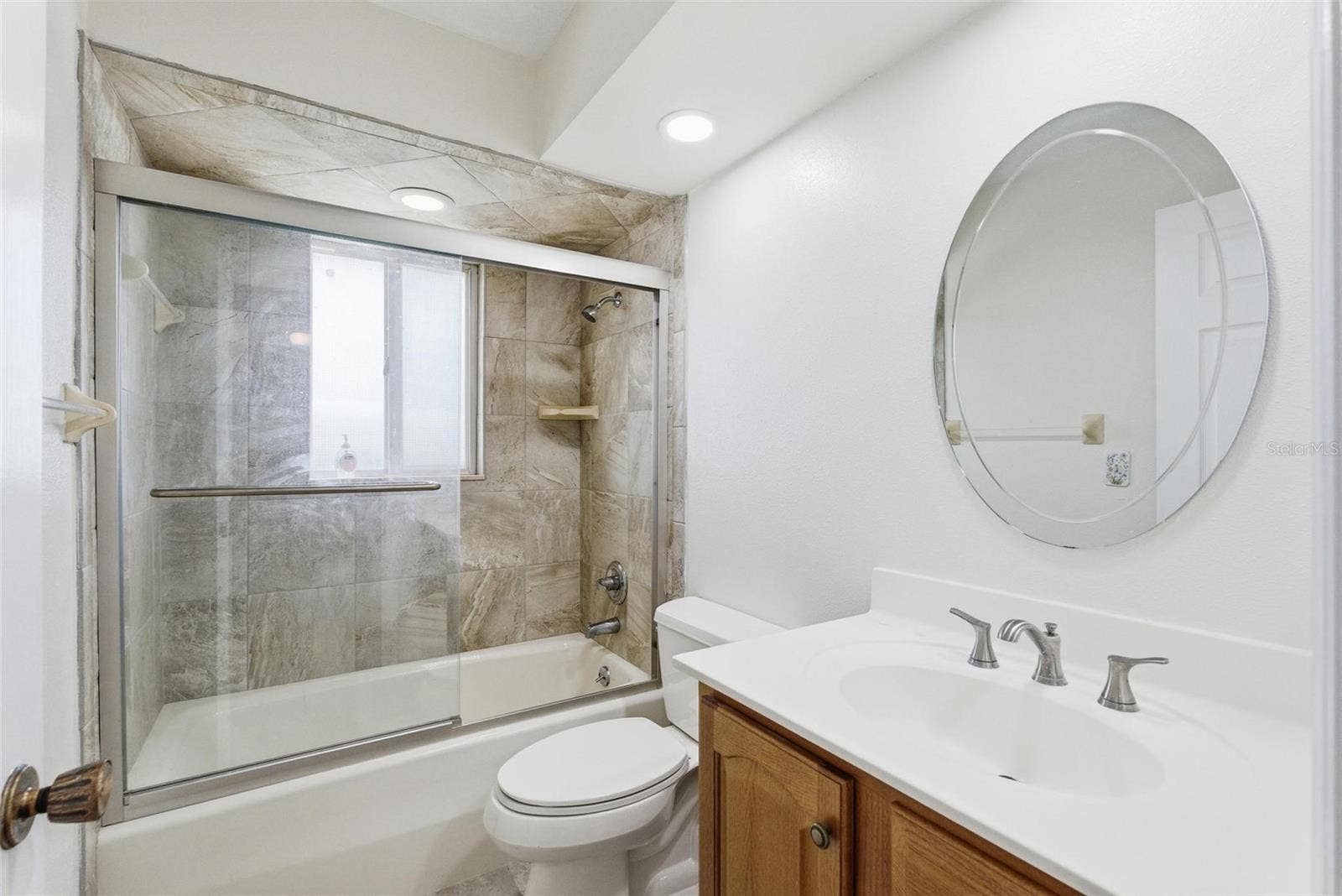 33 E SEA HARBOR, Ormond Beach, FL 32174 33 E SEA HARBOR, Ormond Beach, FL 32174