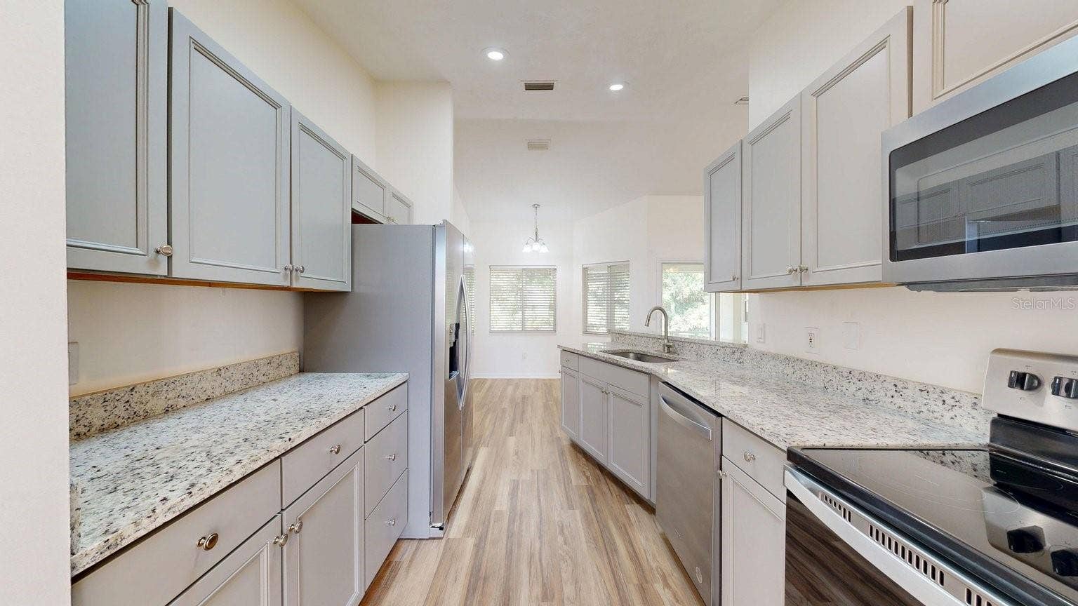 20 RUSSELL DRIVE, Palm Coast, FL 32164