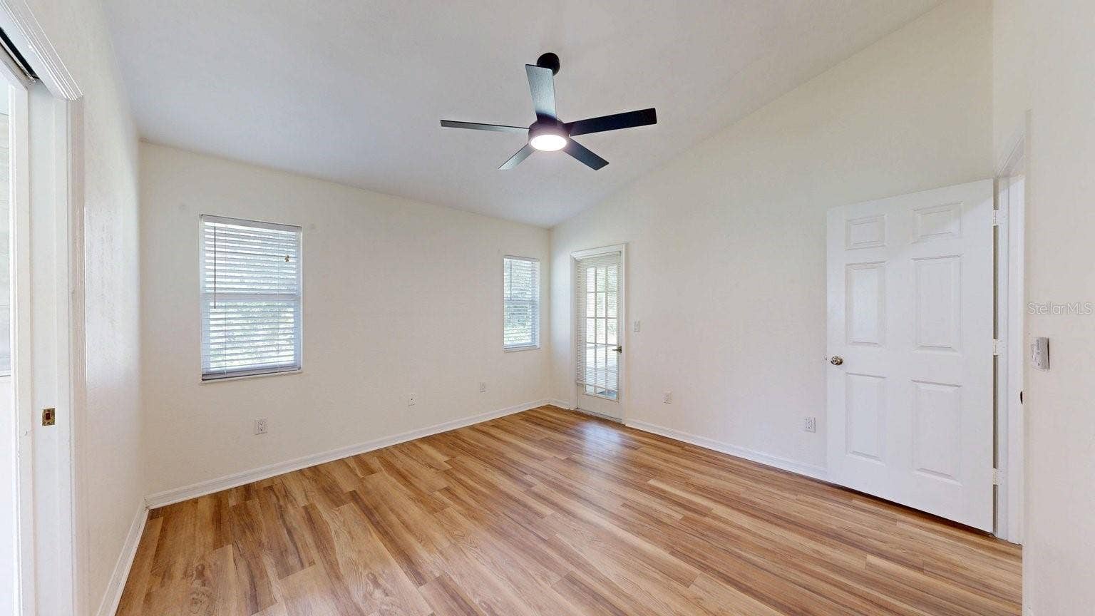 20 RUSSELL DRIVE, Palm Coast, FL 32164