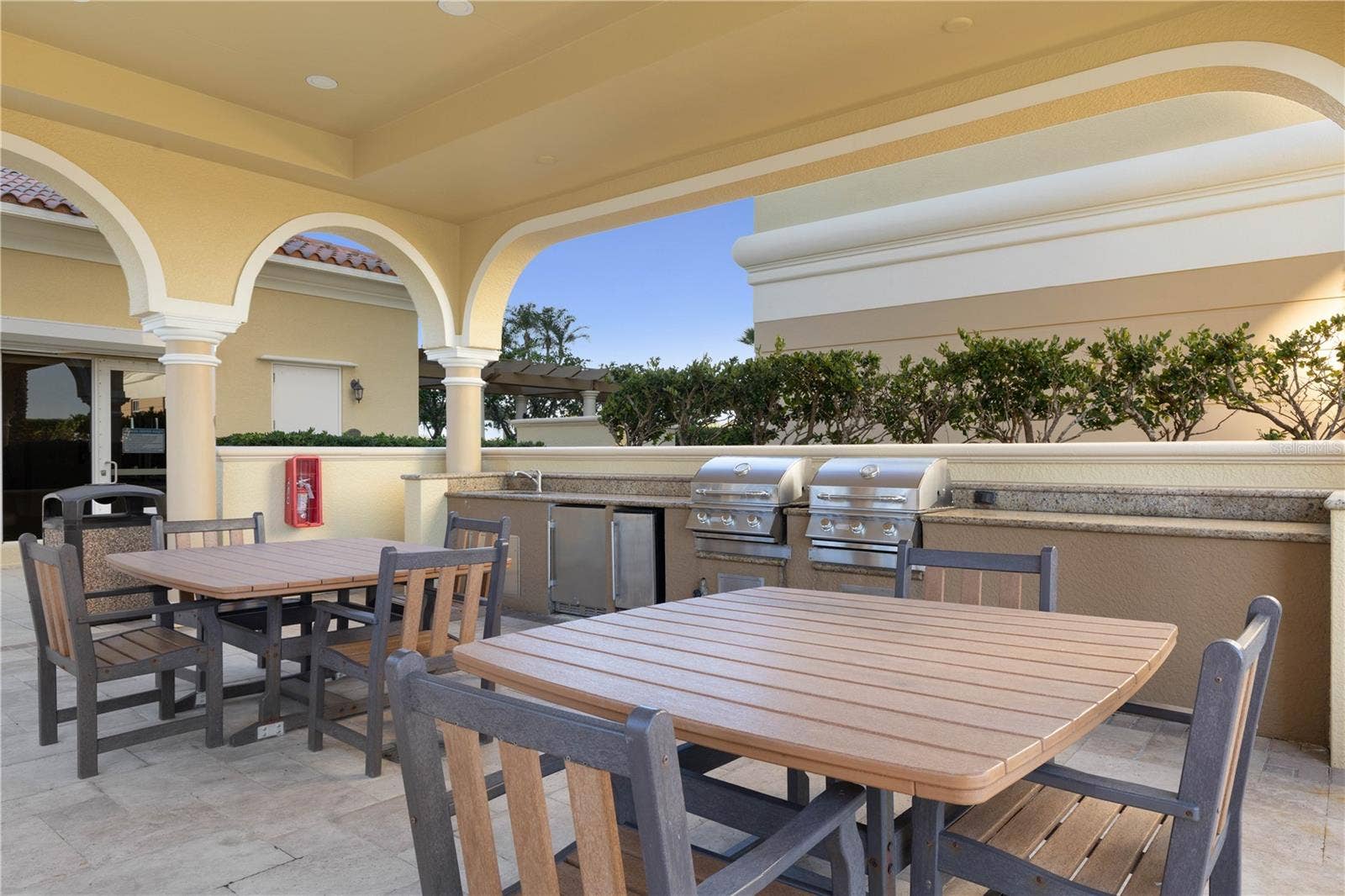 Pool Summer Kitchen