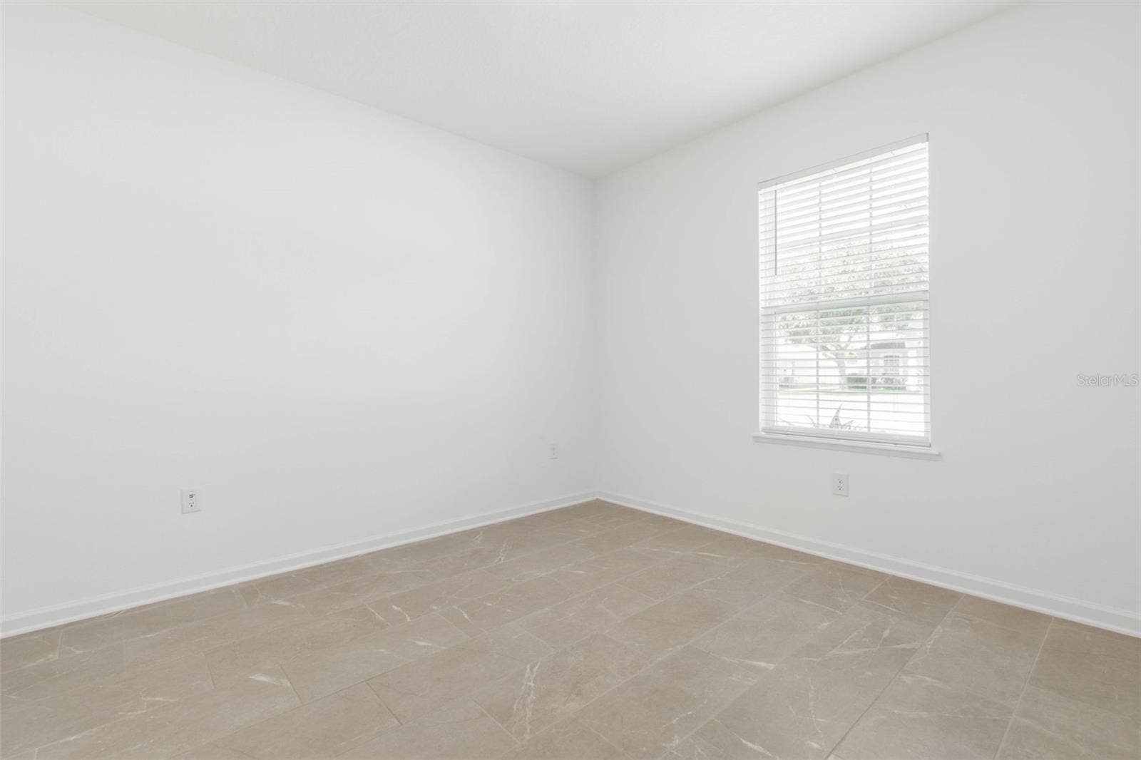 24 BEACON MILL LANE, Palm Coast, FL 32137