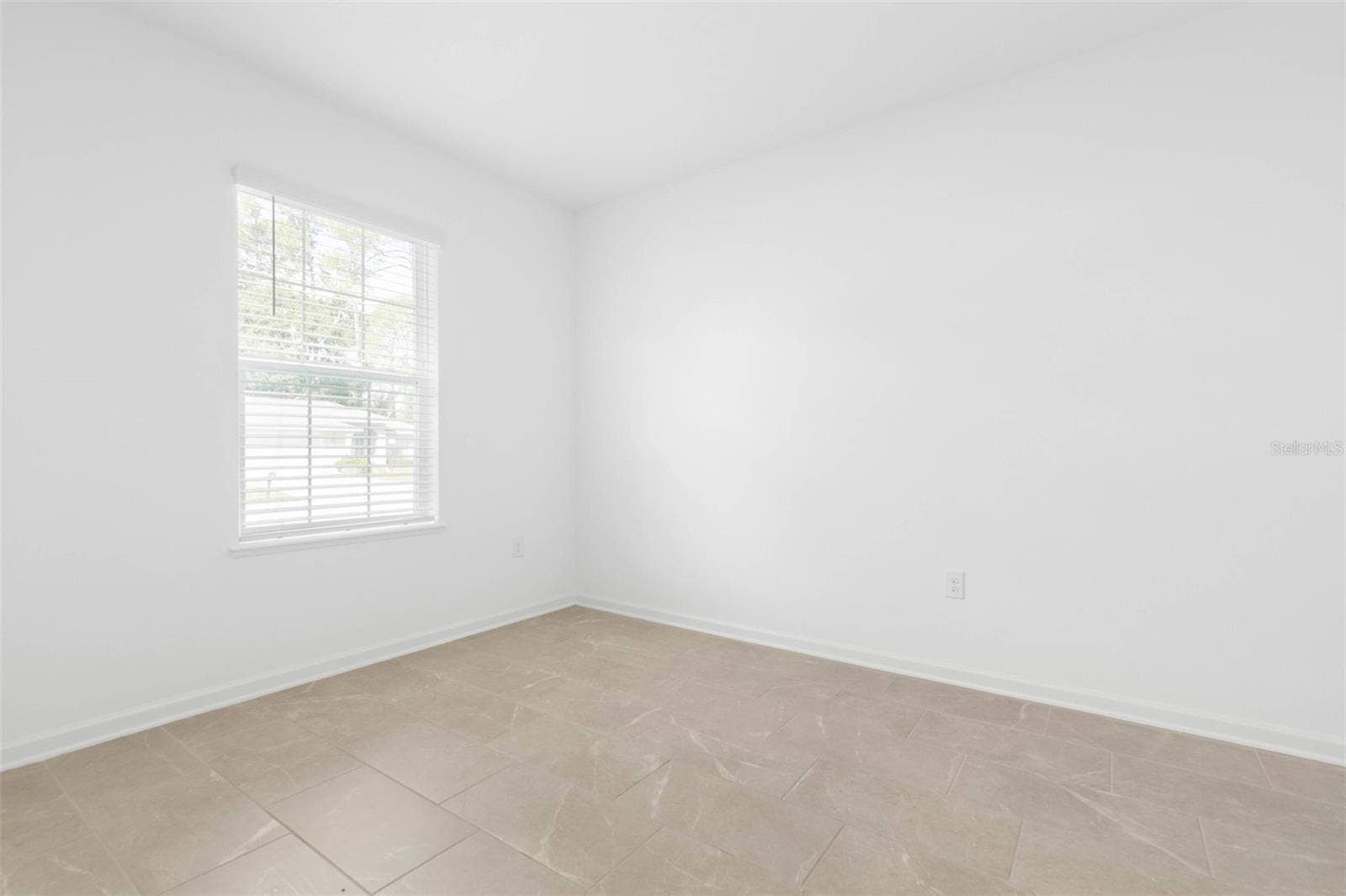 24 BEACON MILL LANE, Palm Coast, FL 32137
