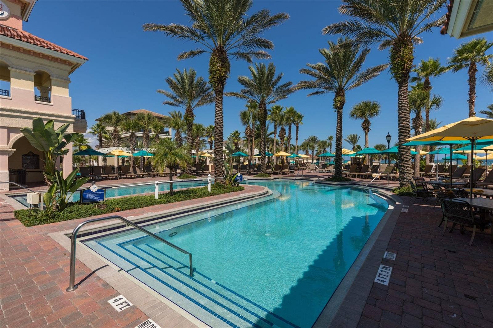 200 OCEAN CREST DRIVE, #724, Palm Coast, FL 32137