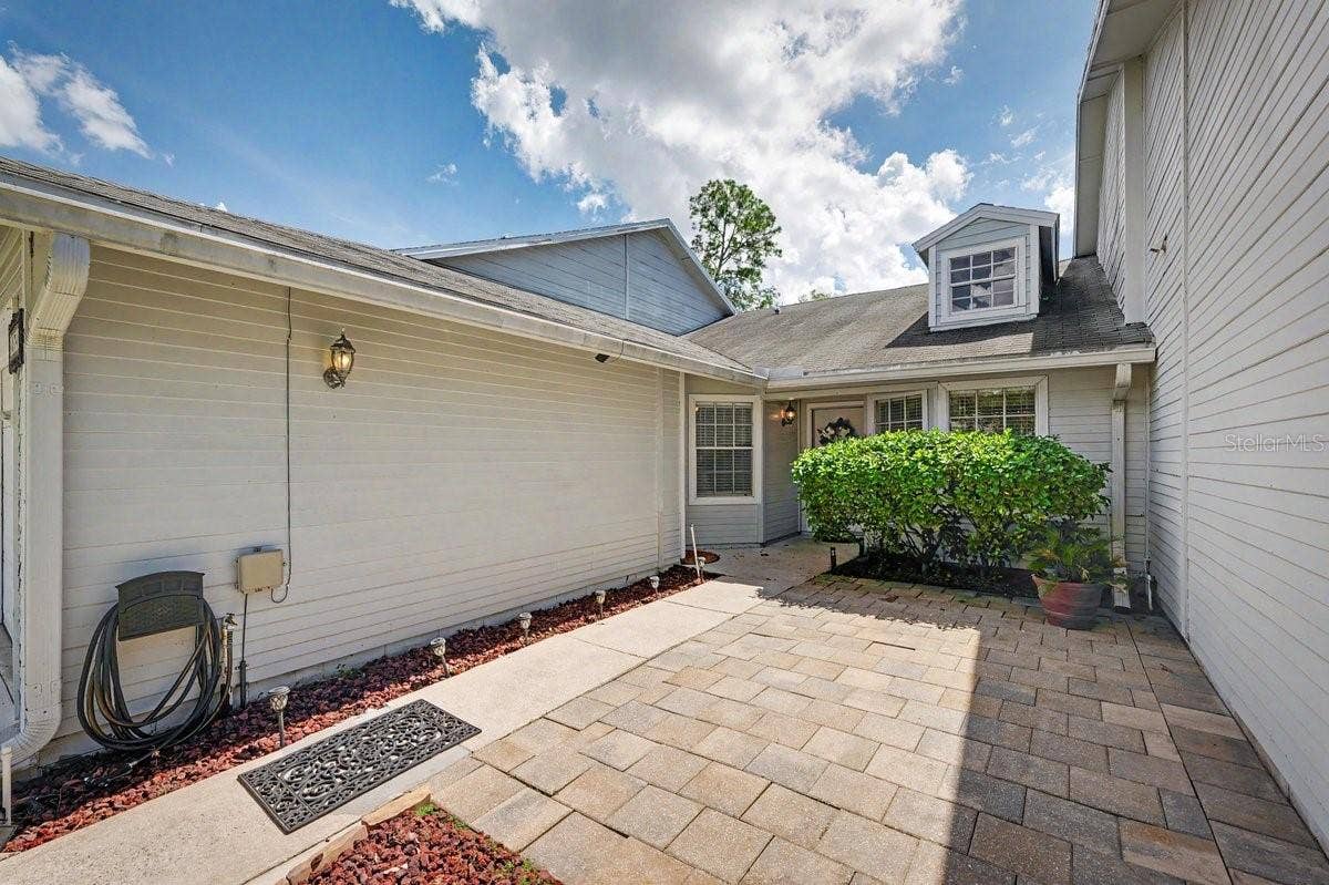 4574 WANDERING OAKS COURT, Jacksonville, FL 32257 4574 WANDERING OAKS COURT, Jacksonville, FL 32257