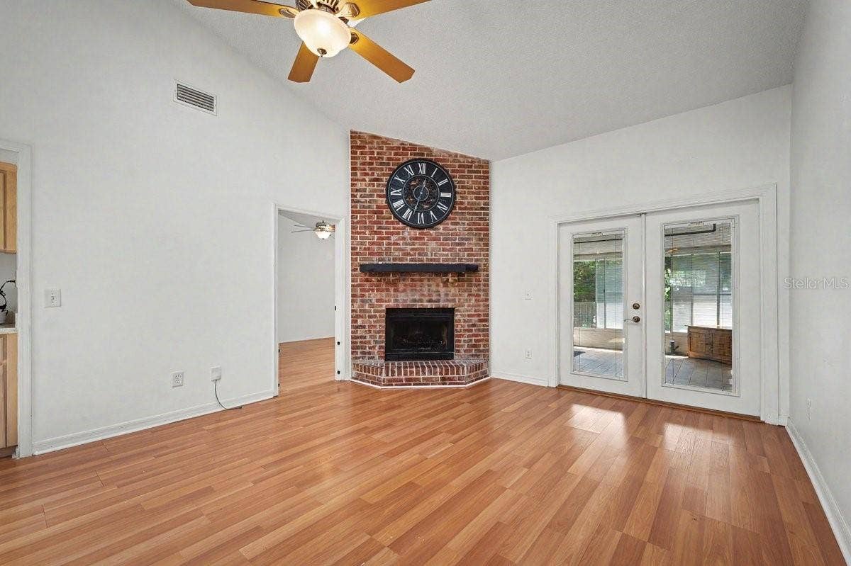 4574 WANDERING OAKS COURT, Jacksonville, FL 32257 4574 WANDERING OAKS COURT, Jacksonville, FL 32257