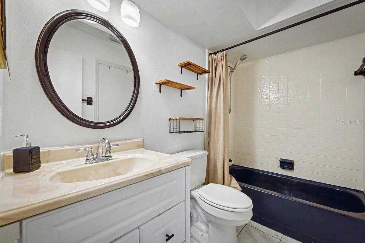 4574 WANDERING OAKS COURT, Jacksonville, FL 32257 4574 WANDERING OAKS COURT, Jacksonville, FL 32257