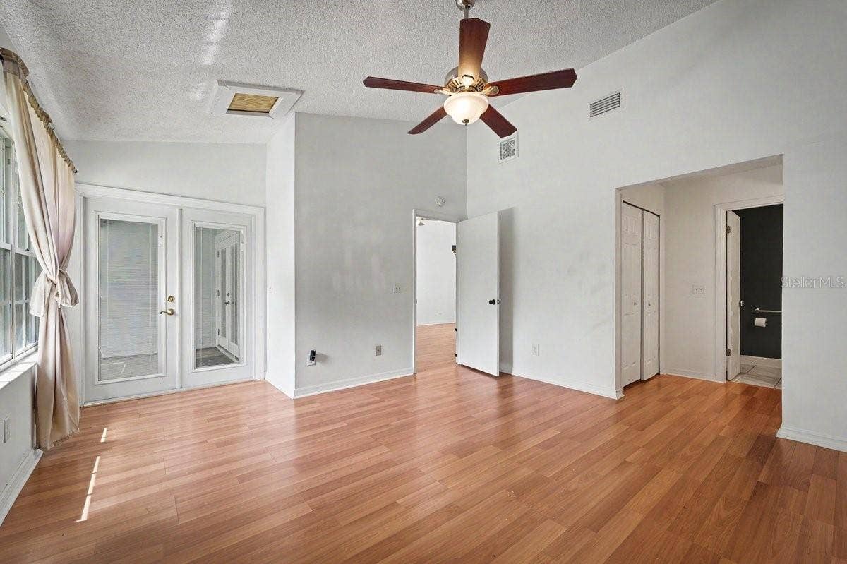 4574 WANDERING OAKS COURT, Jacksonville, FL 32257 4574 WANDERING OAKS COURT, Jacksonville, FL 32257