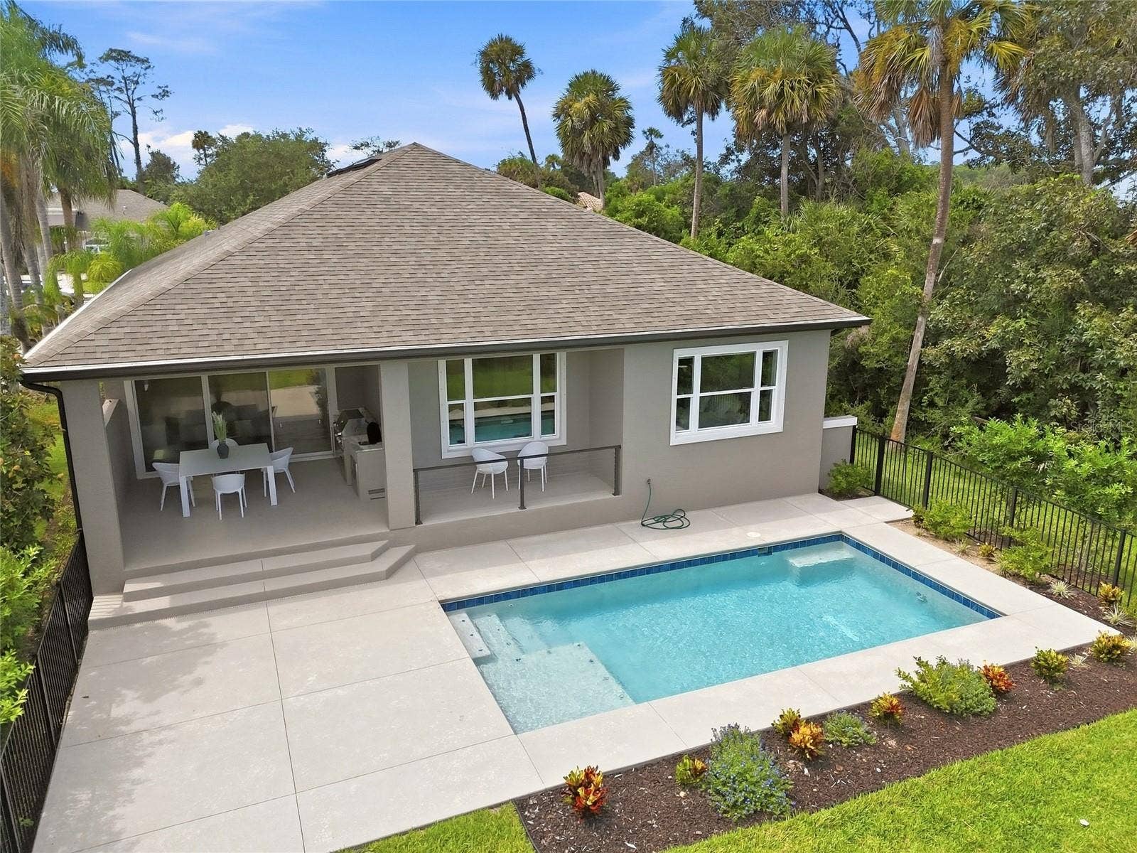 27 S RIVERWALK DRIVE, Palm Coast, FL 32137 27 S RIVERWALK DRIVE, Palm Coast, FL 32137