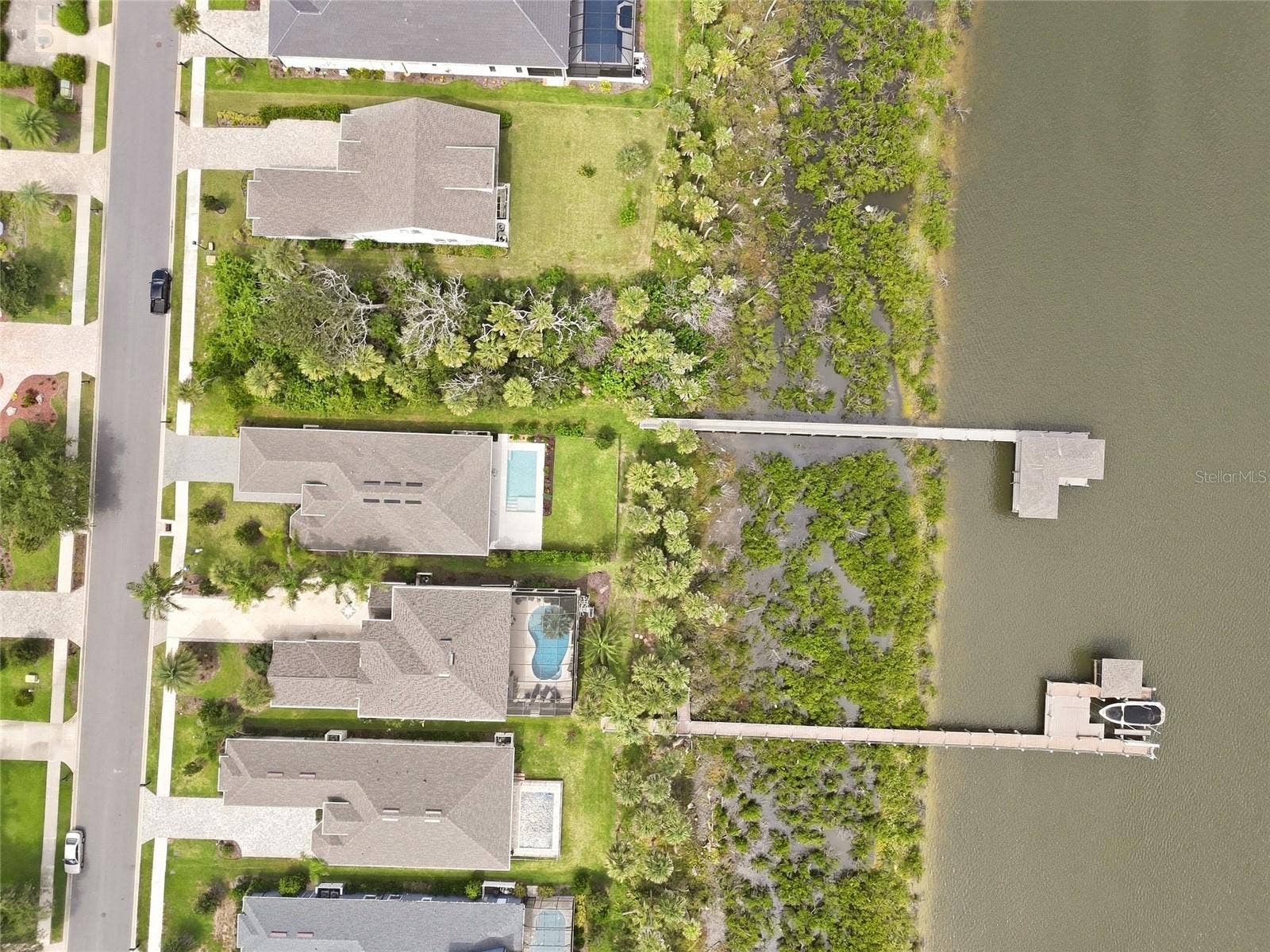 27 S RIVERWALK DRIVE, Palm Coast, FL 32137 27 S RIVERWALK DRIVE, Palm Coast, FL 32137