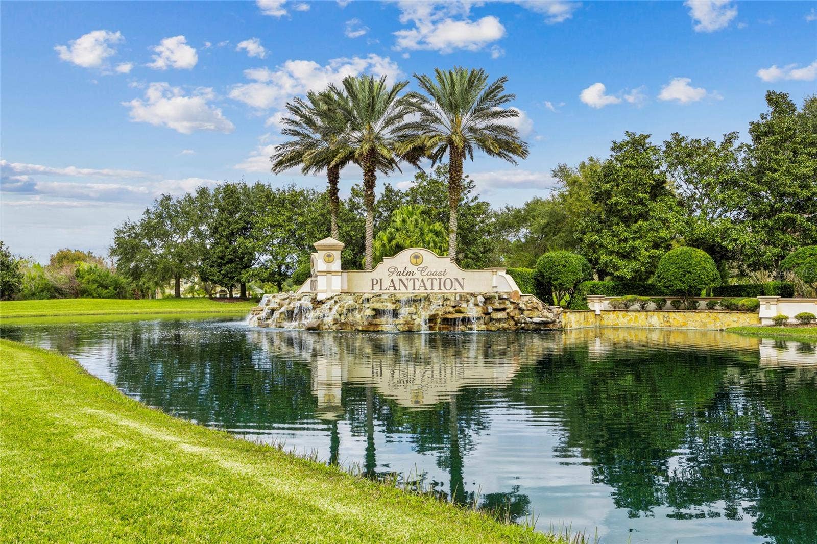 27 S RIVERWALK DRIVE, Palm Coast, FL 32137 27 S RIVERWALK DRIVE, Palm Coast, FL 32137