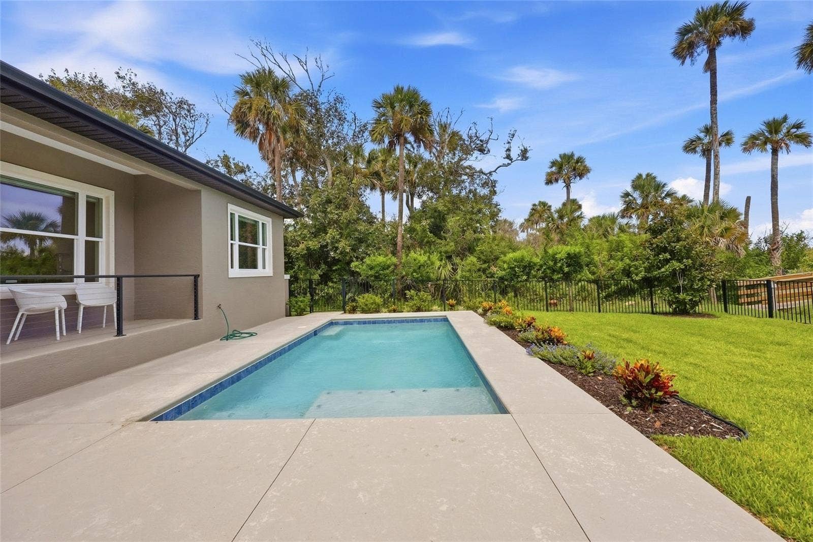 27 S RIVERWALK DRIVE, Palm Coast, FL 32137 27 S RIVERWALK DRIVE, Palm Coast, FL 32137