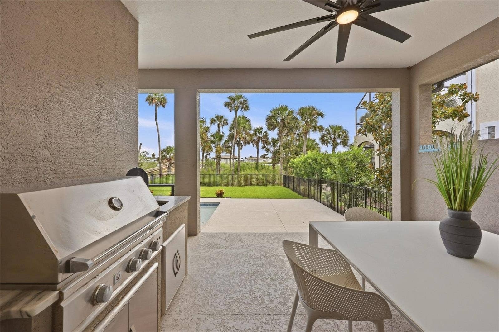 27 S RIVERWALK DRIVE, Palm Coast, FL 32137 27 S RIVERWALK DRIVE, Palm Coast, FL 32137