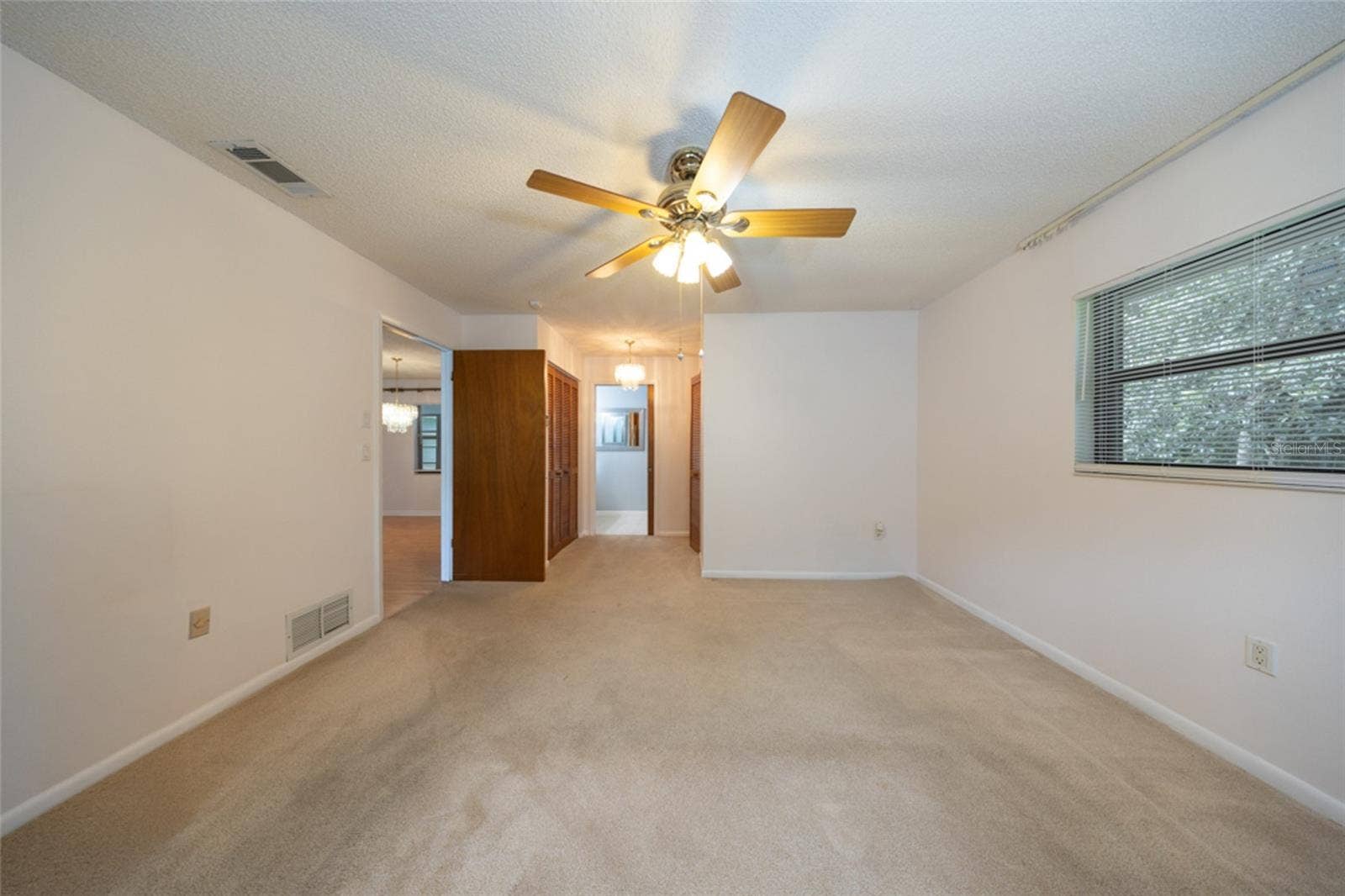 70 FURNESS PLACE, Palm Coast, FL 32137 70 FURNESS PLACE, Palm Coast, FL 32137