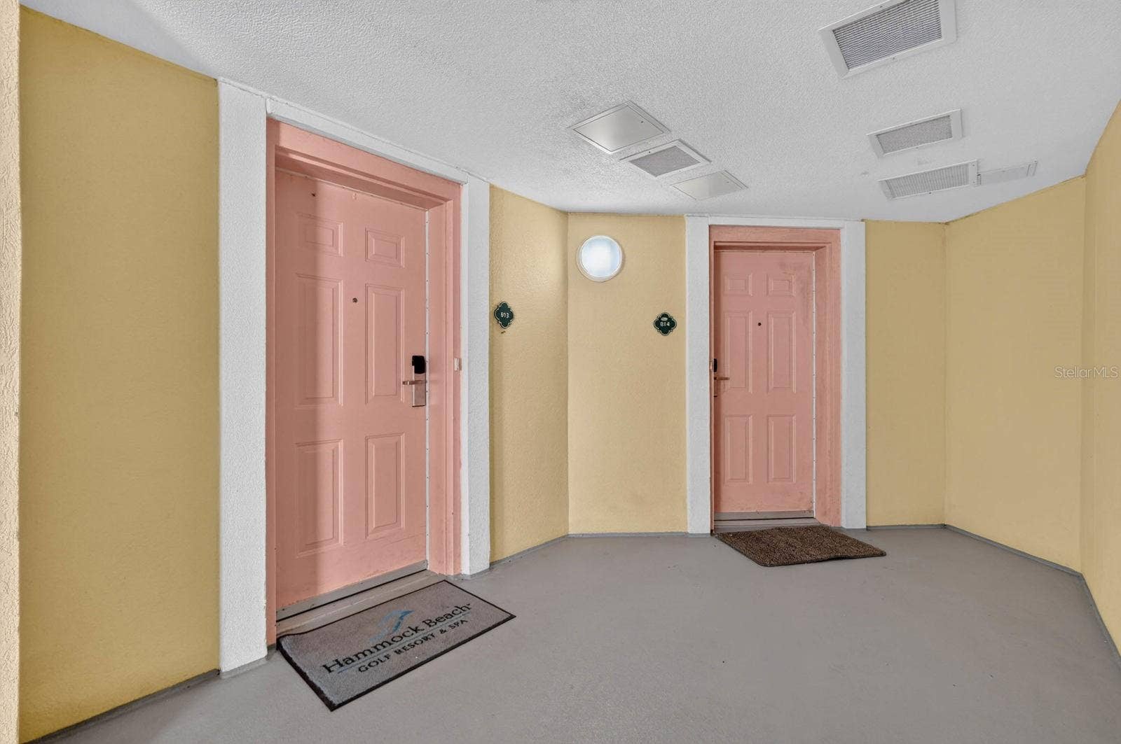 200 OCEAN CREST DRIVE, #813, Palm Coast, FL 32137 200 OCEAN CREST DRIVE, #813, Palm Coast, FL 32137