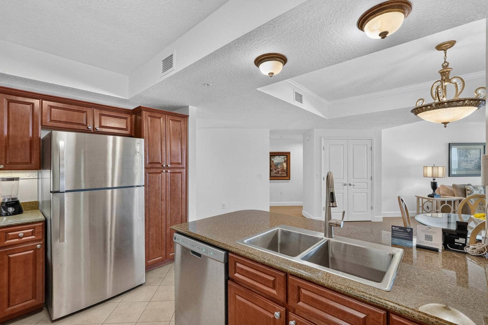 200 OCEAN CREST DRIVE, #813, Palm Coast, FL 32137 200 OCEAN CREST DRIVE, #813, Palm Coast, FL 32137