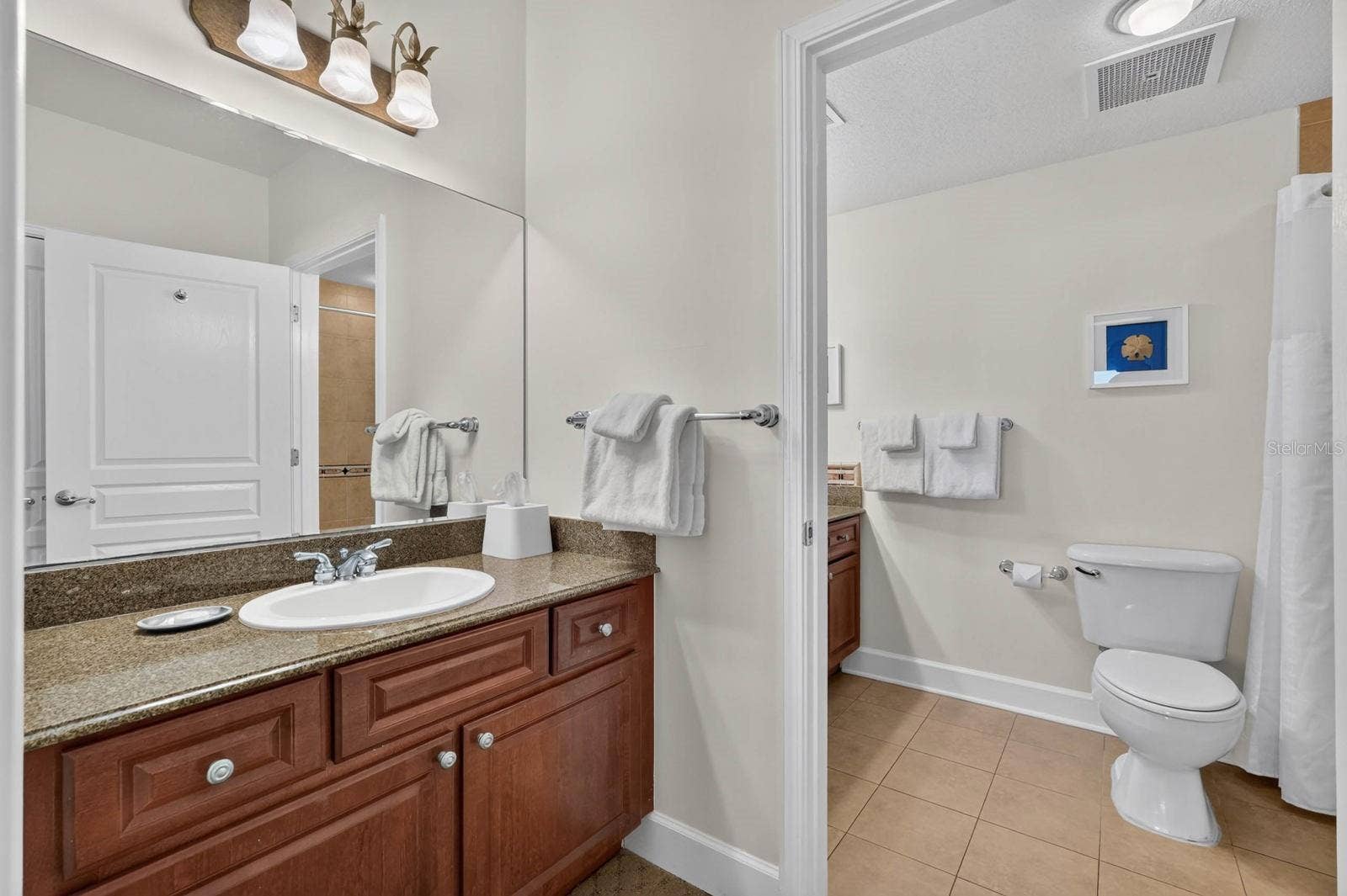 200 OCEAN CREST DRIVE, #813, Palm Coast, FL 32137 200 OCEAN CREST DRIVE, #813, Palm Coast, FL 32137
