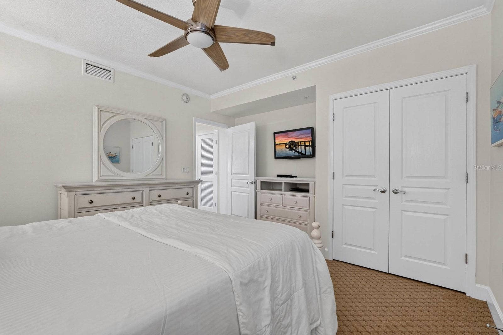 200 OCEAN CREST DRIVE, #813, Palm Coast, FL 32137 200 OCEAN CREST DRIVE, #813, Palm Coast, FL 32137
