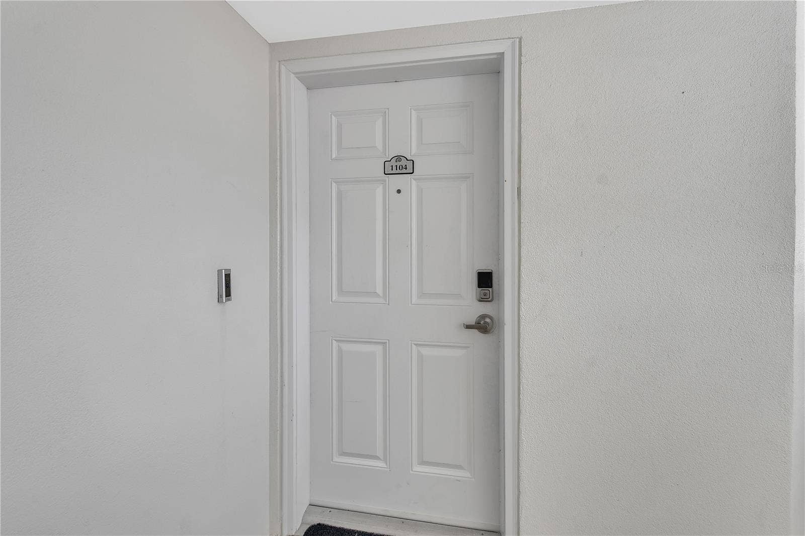 2937 S ATLANTIC AVENUE, #1104, Daytona Beach Shores, FL 32118 Welcome Home!