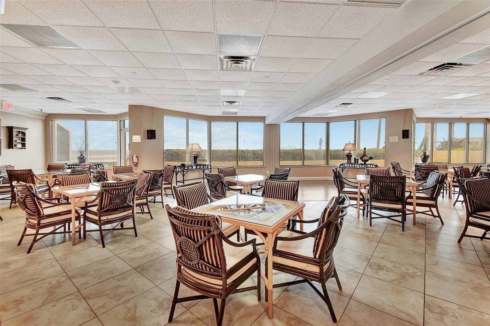 2937 S ATLANTIC AVENUE, #1104, Daytona Beach Shores, FL 32118 Social Room